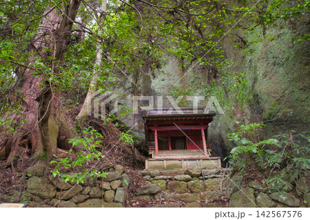 【相模原市】石老山登山道の飯綱大権現 【相模原市】石老山登山道の飯綱大権現 142567576