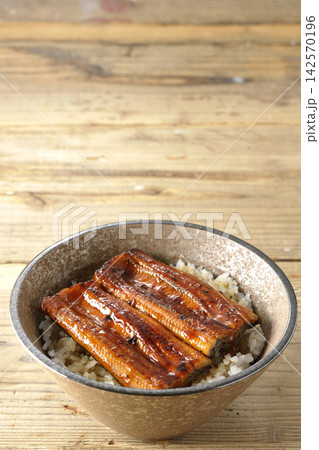 うな丼の単品撮影 うな丼の単品撮影 142570196