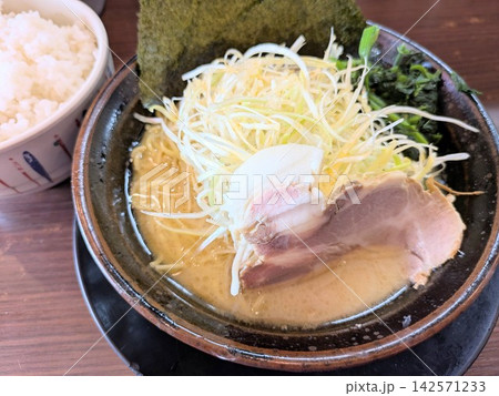 家系ラーメン 142571233