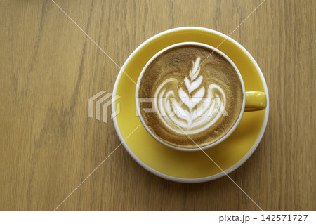 Cup of Coffee latte top view isolated on white with clipping path 142571727