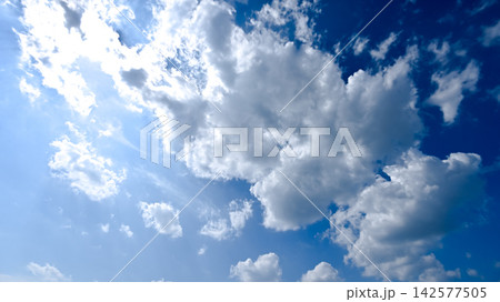 空素材 142577505