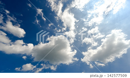 空素材 142577509