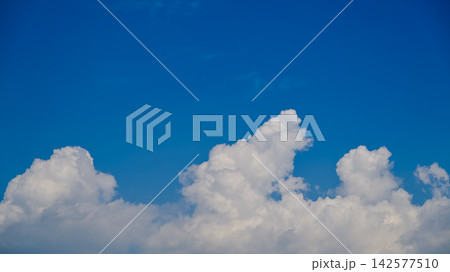 空素材 142577510