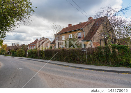 Old Prussian residential building with tiled roof in Gvardeysk, Russia Old Prussian residential building with tiled roof in Gvardeysk, Russia 142578046
