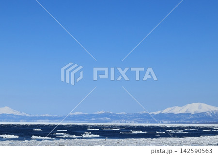 オホーツク海の流氷(Drift ice) オホーツク海の流氷(Drift ice) 142590563