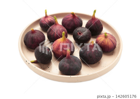Sweet ripe fig on plate isolated on white background. Healthy ingredient 142605176