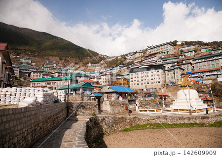 Namche Bazar town view along EBC trek, Nepal Namche Bazar town view along EBC trek, Nepal 142609909