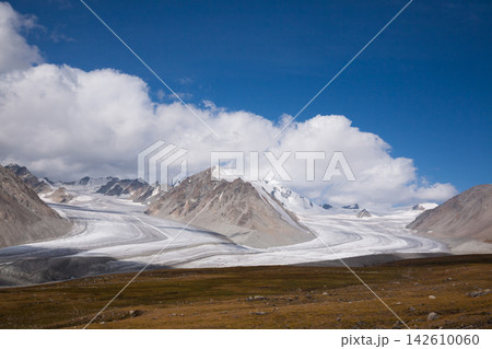 Altai tavan bogd national park landscape, Potanin Glacier, Mongolia Altai tavan bogd national park landscape, Potanin Glacier, Mongolia 142610060