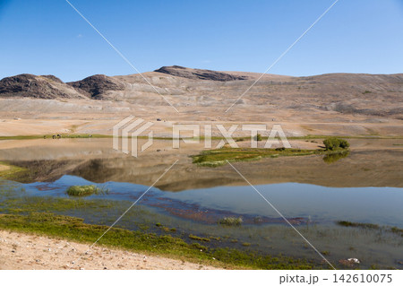 Khoton lake landscape, Altai, Mongolia, Tsengel district Khoton lake landscape, Altai, Mongolia, Tsengel district 142610075