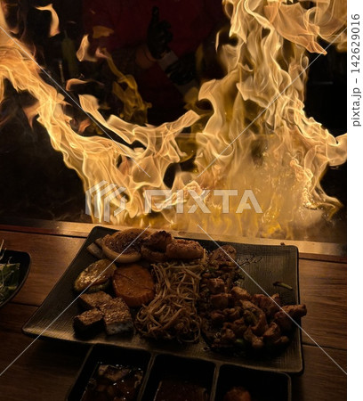 鉄板焼き 142629016