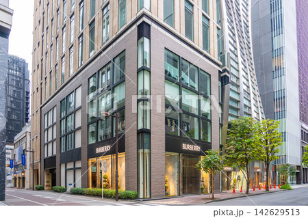 バーバリー銀座店 142629513