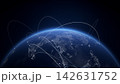 宇宙から見た地球の夜景と光のネットワーク 142631752