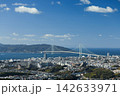 本州と淡路島を結ぶ明石海峡大橋を俯瞰的に撮影してみました。 本州と淡路島を結ぶ明石海峡大橋を俯瞰的に撮影してみました。 142633971