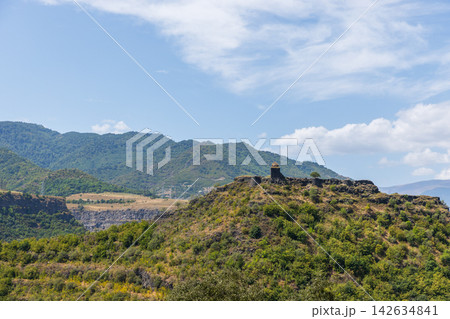 Scenic landscape photo with Kayan Fortress placed on top of a mountain 142634841