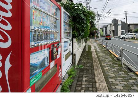 自販機のある風景 自販機のある風景 142640857
