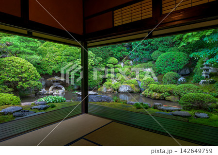 長野県　下諏訪　本陣岩波家庭園 142649759
