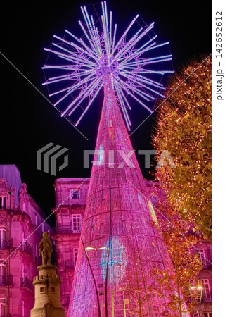 Millions of LED lights shining in the famous Christmas celebration through the streets of Vigo Millions of LED lights shining in the famous Christmas celebration through the streets of Vigo 142652612