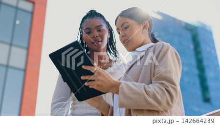 Outdoor, business people and women with a tablet, typing and connection with network, cooperation and social media. Manager, coworkers and employees with technology, collaboration and digital app 142664239