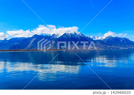 View of the Alps and Lake Geneva in Montreux, Switzerland View of the Alps and Lake Geneva in Montreux, Switzerland 142666020