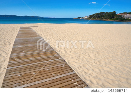 Sanxenxo also Sanjenjo Silgar beach in Pontevedra 142666714