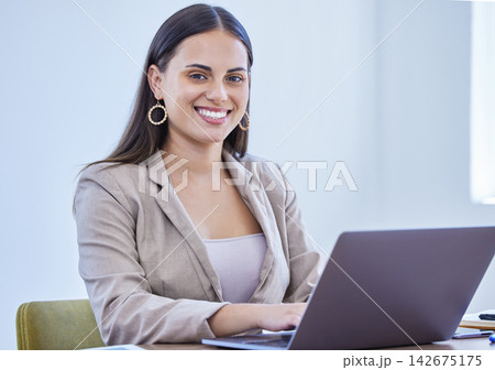 Businesswoman, portrait and office with laptop, smile and confidence for intern goals. Creative writer, professional news editor and expert reporter for content creation, publishing and press startup Businesswoman, portrait and office with laptop, smile and confidence for intern goals. Creative writer, professional news editor and expert reporter for content creation, publishing and press startup 142675175