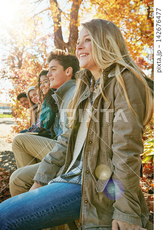 Nature, happy and group of teenagers travel on vacation, adventure or weekend trip together in Autumn. Smile, gen z and young friends on holiday sit in outdoor garden, park or field in New Zealand. 142676477