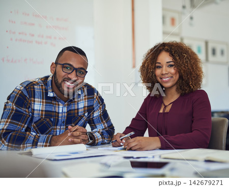 Startup, portrait or happy people in discussion or meeting for brainstorming, documents or partnership. Paperwork, staff or confident designers with teamwork or planning in conversation for project 142679271