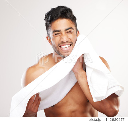 Portrait, happy man and wipe with towel for skincare, hygiene or wellness isolated on white studio background. Face, cleaning and cloth for beauty, drying and grooming for healthy morning routine Portrait, happy man and wipe with towel for skincare, hygiene or wellness isolated on white studio background. Face, cleaning and cloth for beauty, drying and grooming for healthy morning routine 142680475