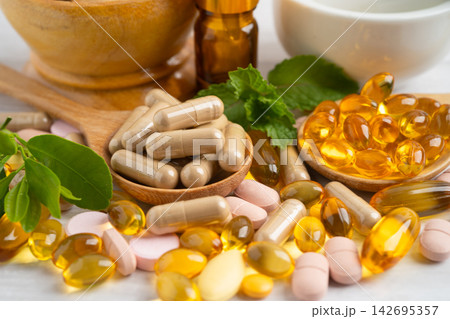Fish oil vitamin with EPA and DHA,Alternative medicine herbal organic capsule with vitamin E omega 3. 142695357
