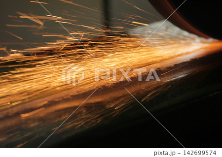 Welding Welding 142699574