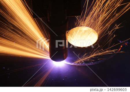 Cnc Welding Cnc Welding 142699603
