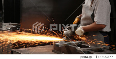 Welding Welding 142700877