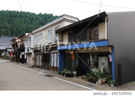 岐阜 郡上 郡上八幡 重伝建地区の古い街並み 岐阜 郡上 郡上八幡 重伝建地区の古い街並み 142720503