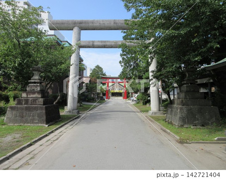 善知鳥神社の鳥居!青森県青森市 善知鳥神社の鳥居!青森県青森市 142721404
