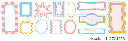 Wavy frame borders set with scalloped edges Wavy frame borders set with scalloped edges 142723038