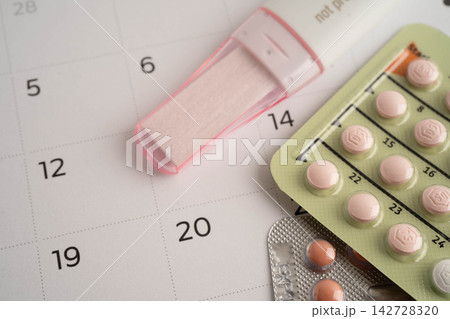 Birth control pills for female of ovulation day, fetus, maternity, childbirth, birth control. 142728320
