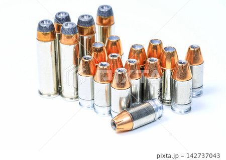 bullet 9mm kurz or .380 acp JHP ( Jacketed Hollow Point ) encompass with .38 Special Semi Jacketed Hollow Point isolate on white background. bullet 9mm kurz or .380 acp JHP ( Jacketed Hollow Point ) encompass with .38 Special Semi Jacketed Hollow Point isolate on white background. 142737043