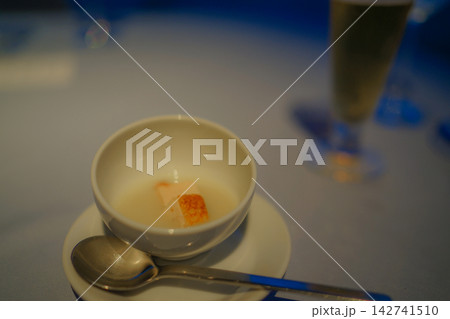 豆腐とキャビアの一品 豆腐とキャビアの一品 142741510