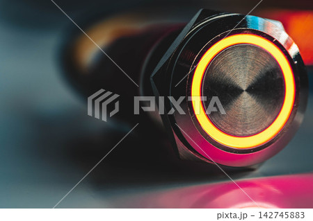 Illuminated Metal Push Button Switch With LED Ring Illuminated Metal Push Button Switch With LED Ring 142745883