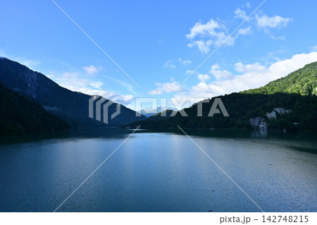 立山登山、北アルプス、長野県、富山県 立山登山、北アルプス、長野県、富山県 142748215