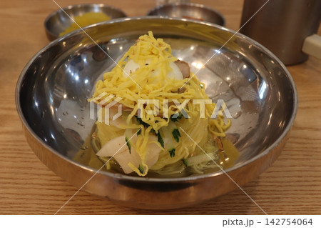釜山の名物ミルミョン 釜山の名物ミルミョン 142754064