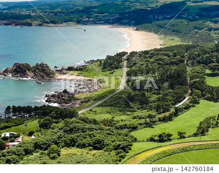 空撮「青森県」夏の美しい種差海岸の風景 八戸市 空撮「青森県」夏の美しい種差海岸の風景 八戸市 142760184
