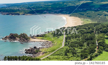 空撮「青森県」夏の美しい種差海岸の風景 八戸市 空撮「青森県」夏の美しい種差海岸の風景 八戸市 142760185