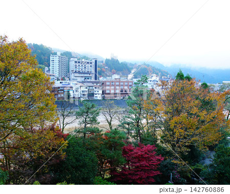 下呂温泉 紅葉 岐阜県 下呂温泉 紅葉 岐阜県 142760886