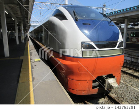 特急つがる号 E751系電車 青森駅にて 特急つがる号 E751系電車 青森駅にて 142763281