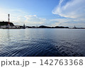 夏の横須賀軍港風景 142763368