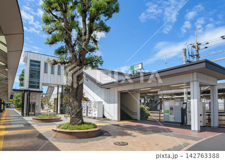埼玉県蓮田市のJR蓮田駅東口 142763388