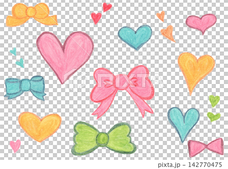 水彩色鉛筆で描いたカラフルな手描きハートとリボン素材セット 水彩色鉛筆で描いたカラフルな手描きハートとリボン素材セット 142770475