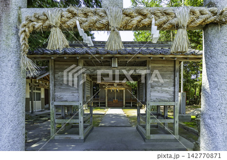 所子 賀茂神社 随身門 鳥取県大山町 所子 賀茂神社 随身門 鳥取県大山町 142770871