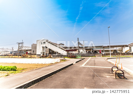 清音駅　春の東口の風景　岡山県総社市 142775951